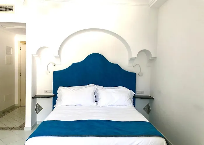 Reginella 3*