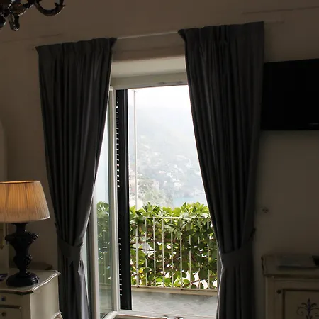 Otel Reginella 3*